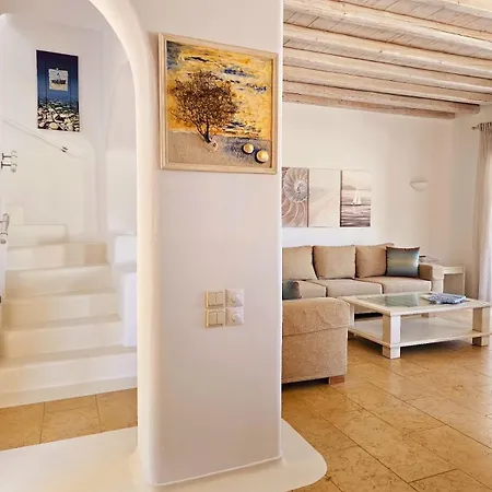 Magenta Mykonos Town